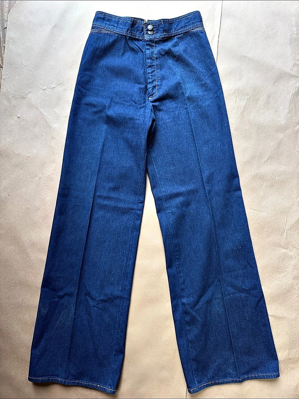 Vintage 1988 Levi's 698M jeans Wide Leg Jeans Waist 28”